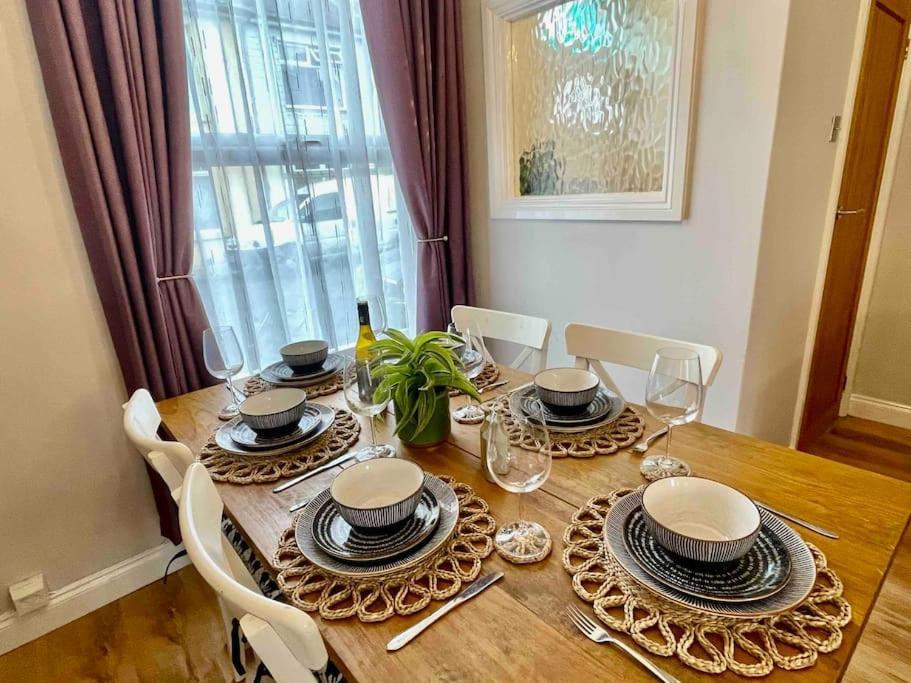 Portsmouth Urban Haven Apartment Luaran gambar