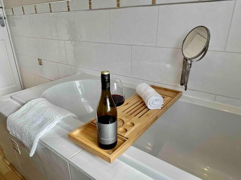 Portsmouth Urban Haven Apartment Luaran gambar