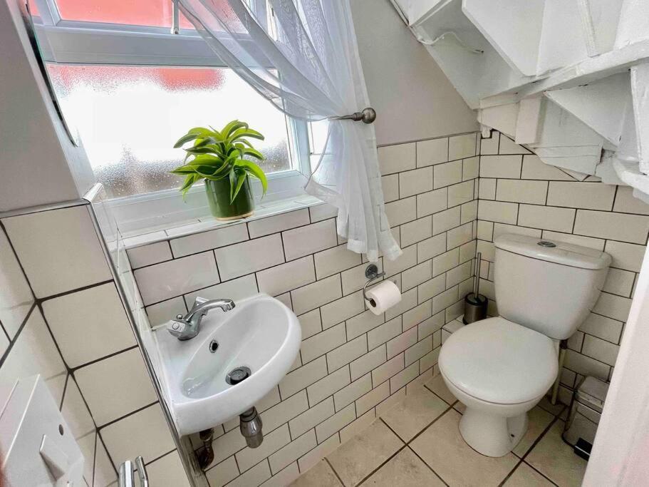 Portsmouth Urban Haven Apartment Luaran gambar