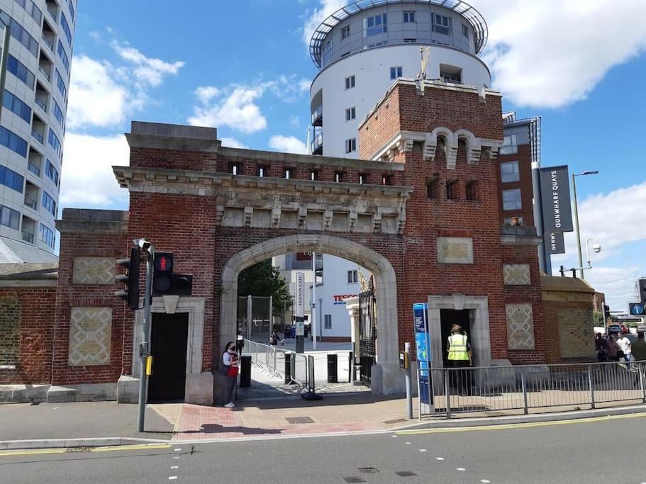 Portsmouth Urban Haven Apartment Luaran gambar